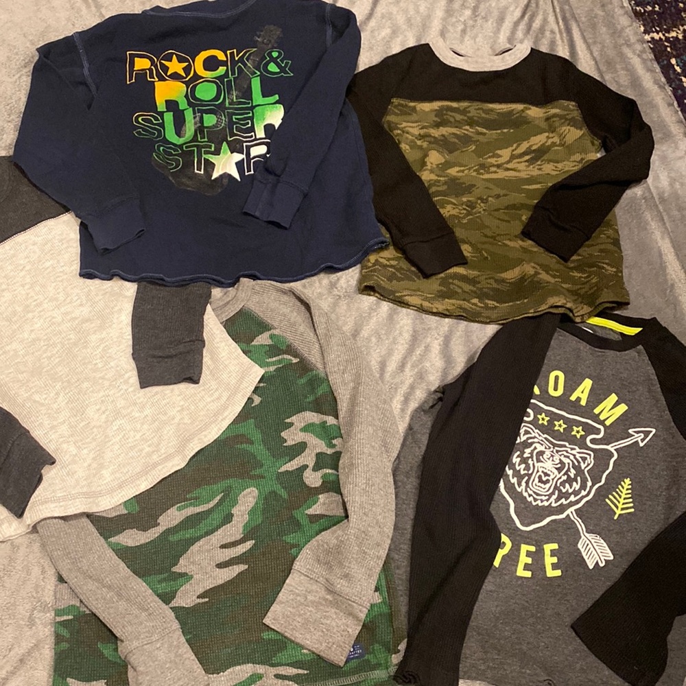 5 waffle shirts. All Old Navy and Gap. Boys size small.